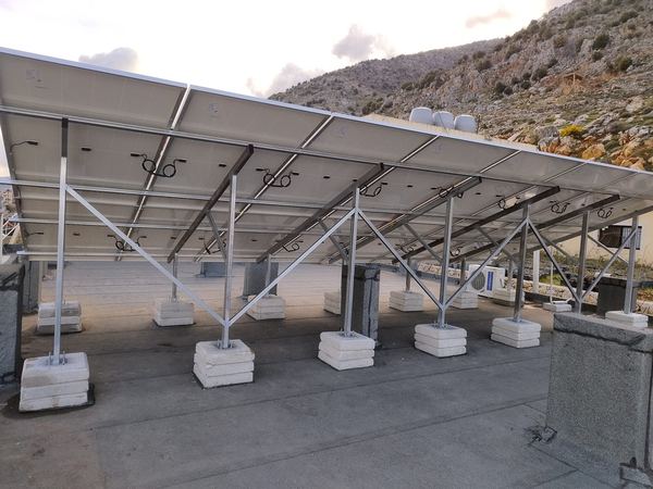 Array frames from behind